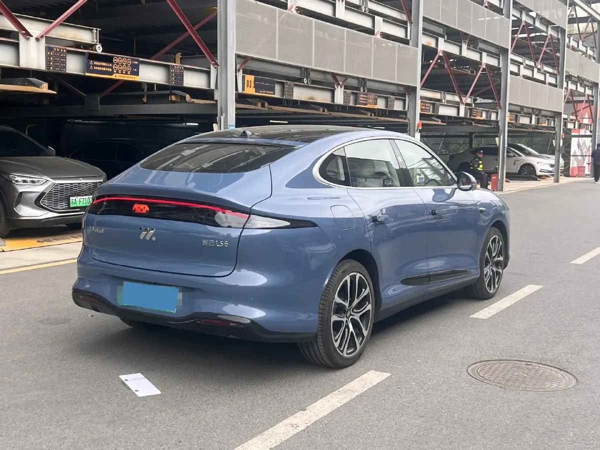 2026 IM LS6 REEV 155HP REEV,autocango,china used car exporter,china ev exporter,chinese used car exporter,chinese used ev exporter