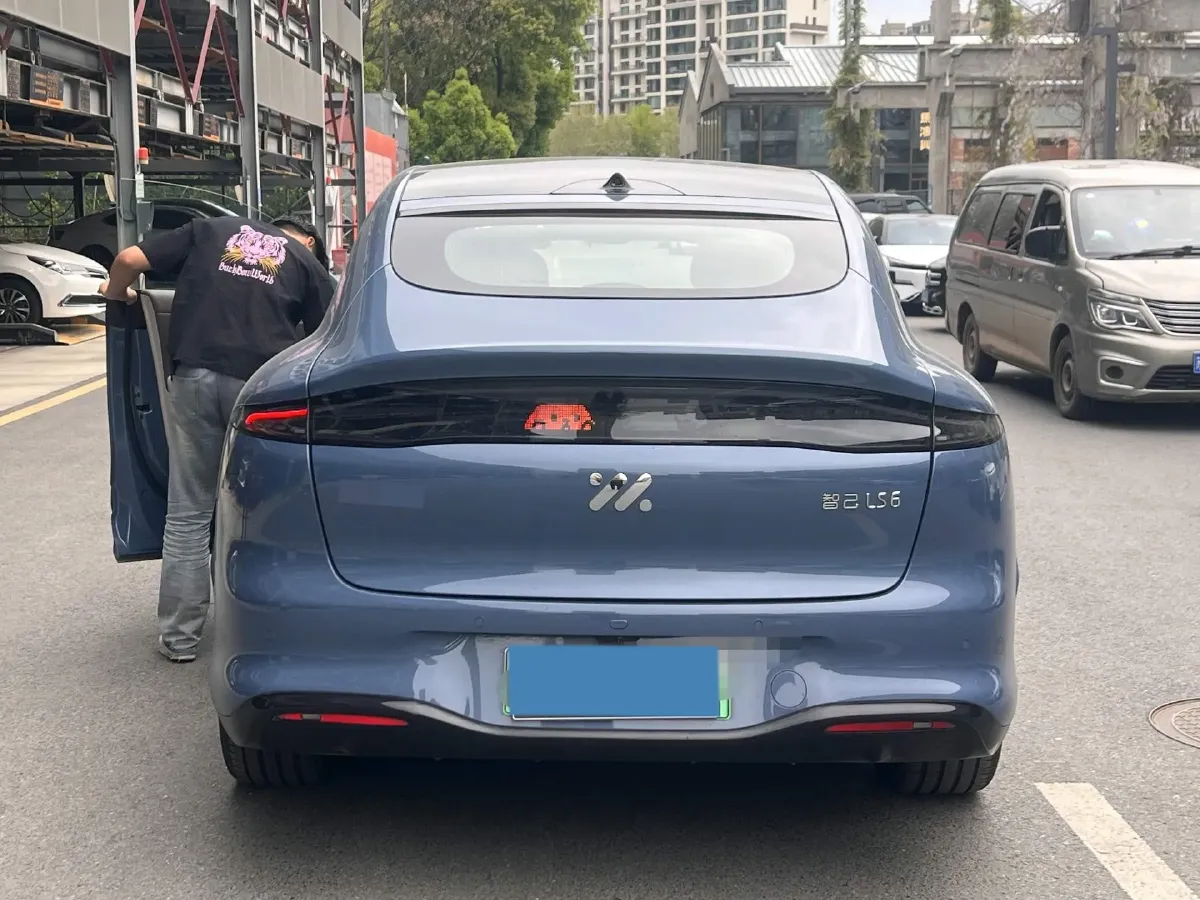 2026 IM LS6 REEV 155HP REEV,autocango,china used car exporter,china ev exporter,chinese used car exporter,chinese used ev exporter