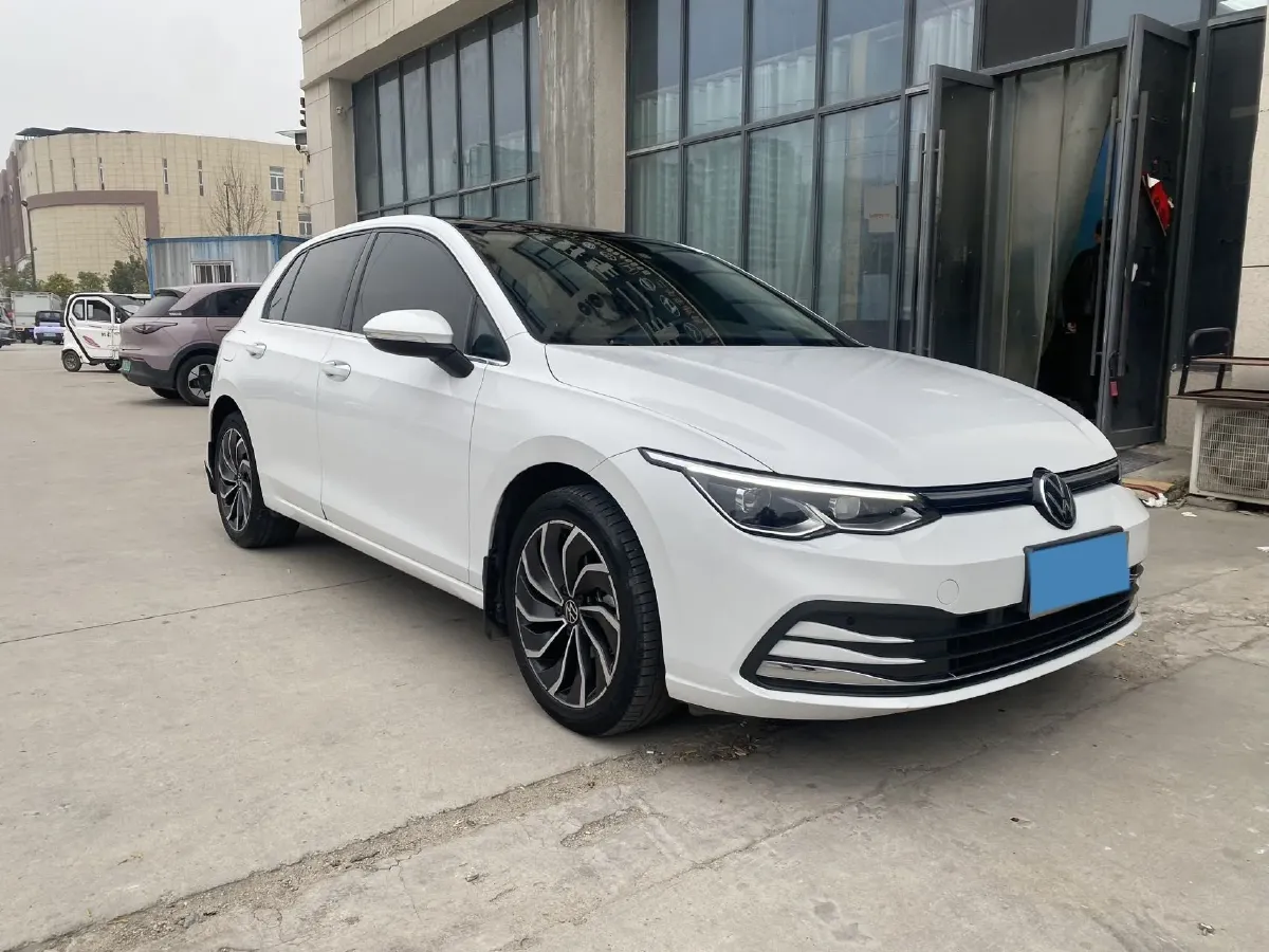 2023 Volkswagen Golf 1.4T 150HP L4 7DCT,autocango,china used car exporter,china ev exporter,chinese used car exporter,chinese used ev exporter