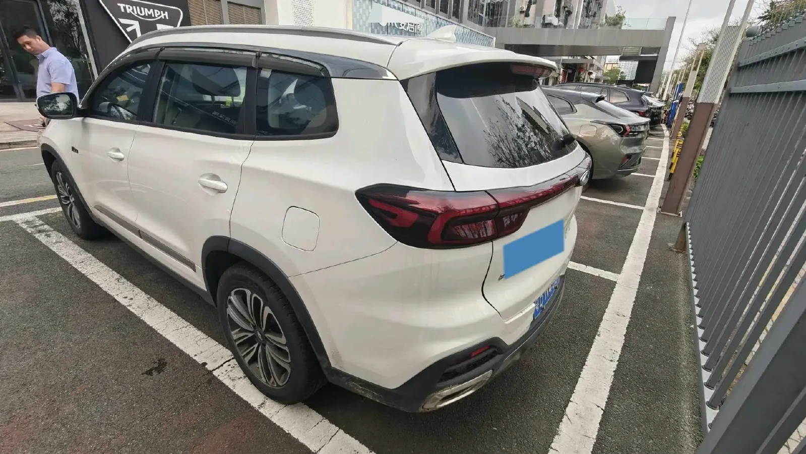 2019 Chery Tiggo 8 1.6T 197HP L4 7DCT,autocango,china used car exporter,china ev exporter,chinese used car exporter,chinese used ev exporter