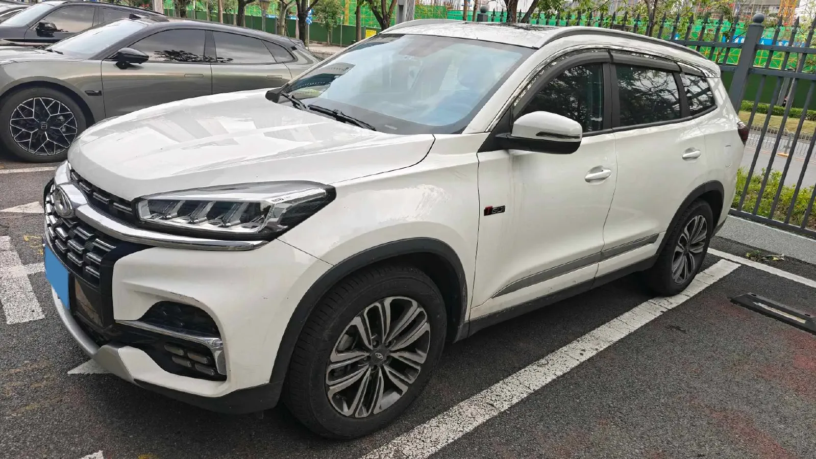 2019 Chery Tiggo 8 1.6T 197HP L4 7DCT,autocango,china used car exporter,china ev exporter,chinese used car exporter,chinese used ev exporter