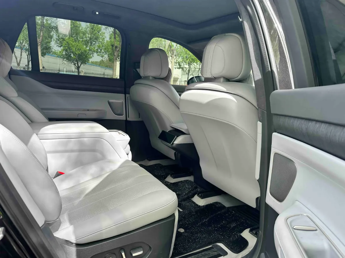 2023 NIO EC7 BEV 100KWH,autocango,china used car exporter,china ev exporter,chinese used car exporter,chinese used ev exporter