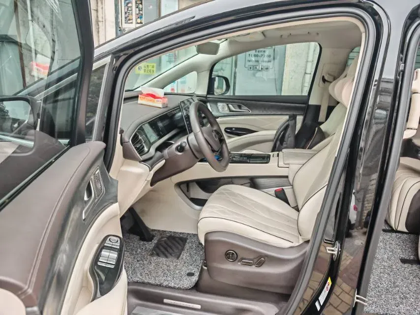 2024 Denza D9 1.5T 139HP L4 E-CVT PHEV 40KWH,autocango,china used car exporter,china ev exporter,chinese used car exporter,chinese used ev exporter