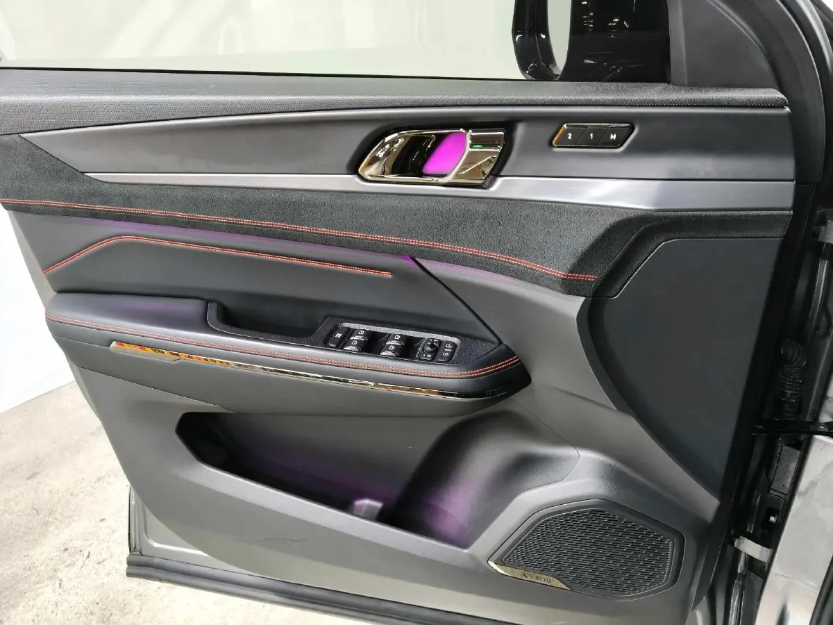 2020 LYNK&CO 05 2.0T 254HP L4 8AT,autocango,china used car exporter,china ev exporter,chinese used car exporter,chinese used ev exporter