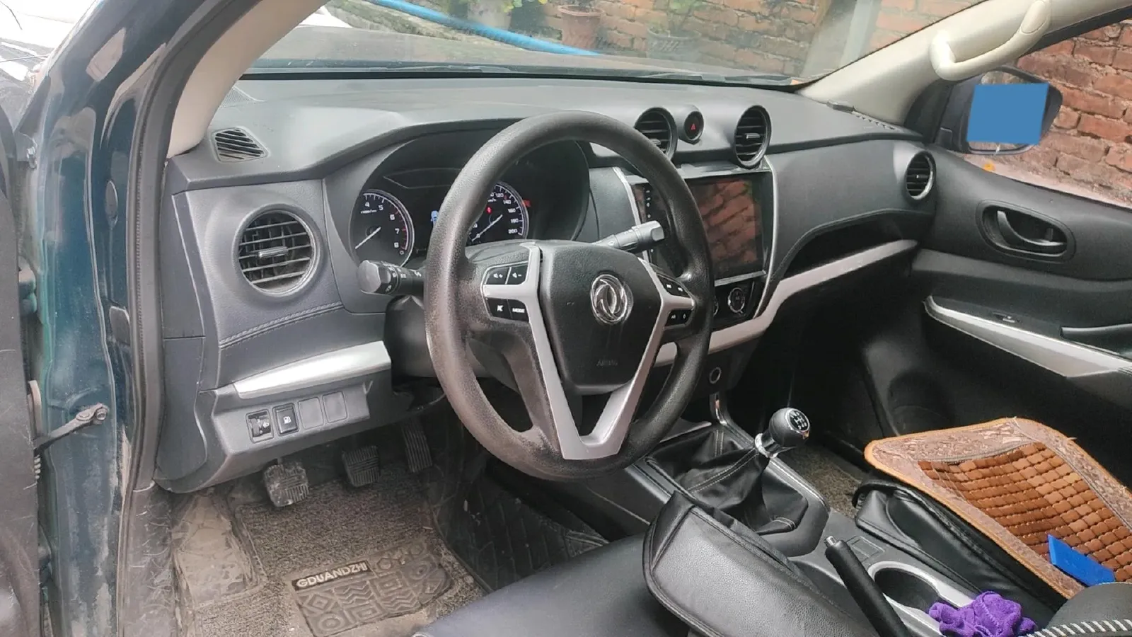 2020 Dongfeng RuiQi 6 2.4L 158HP L4 5MT,autocango,china used car exporter,china ev exporter,chinese used car exporter,chinese used ev exporter