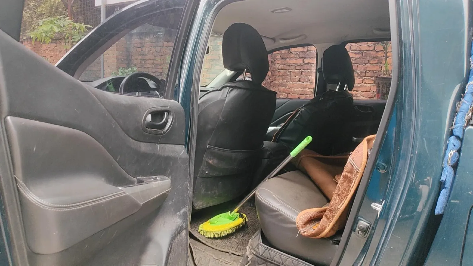 2020 Dongfeng RuiQi 6 2.4L 158HP L4 5MT,autocango,china used car exporter,china ev exporter,chinese used car exporter,chinese used ev exporter