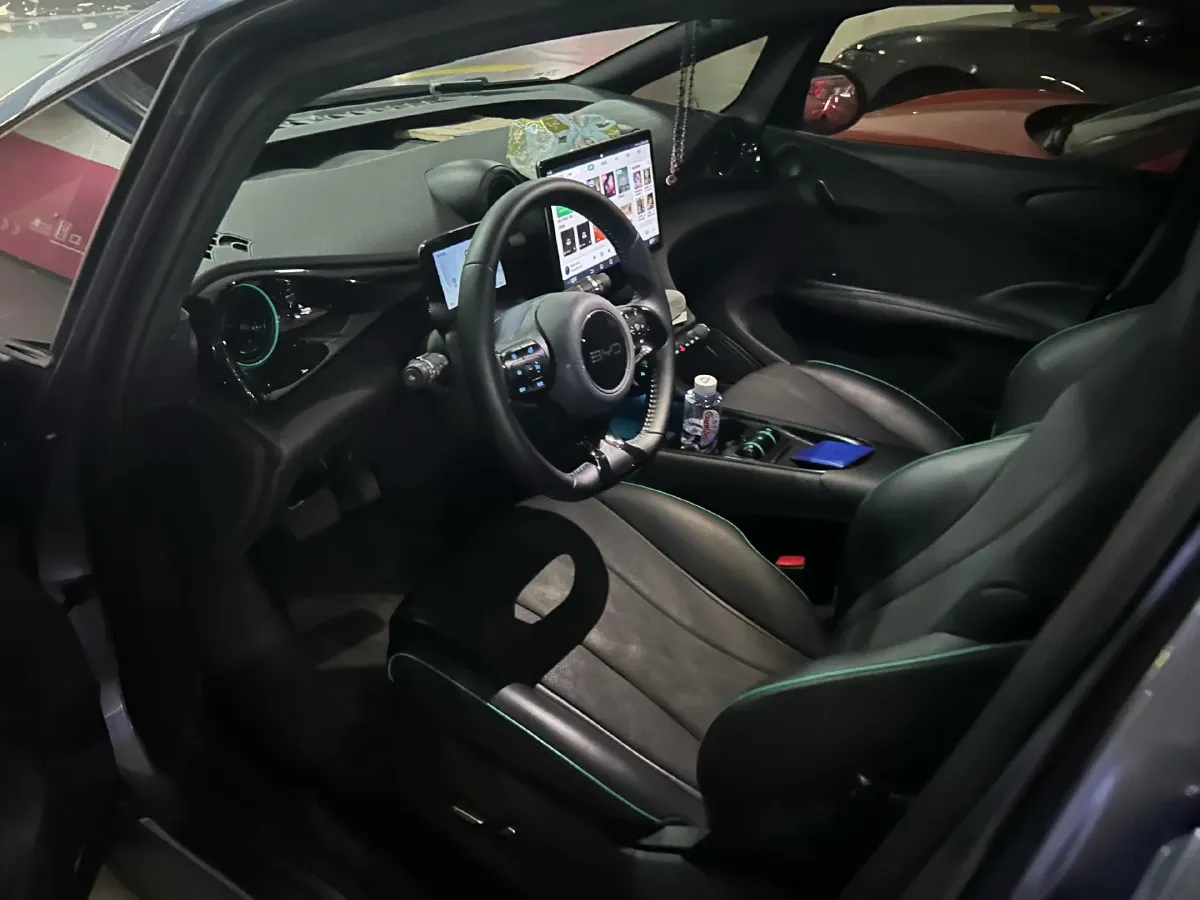 2024 BYD Dolphin BEV 44.928KWH,autocango,china used car exporter,china ev exporter,chinese used car exporter,chinese used ev exporter