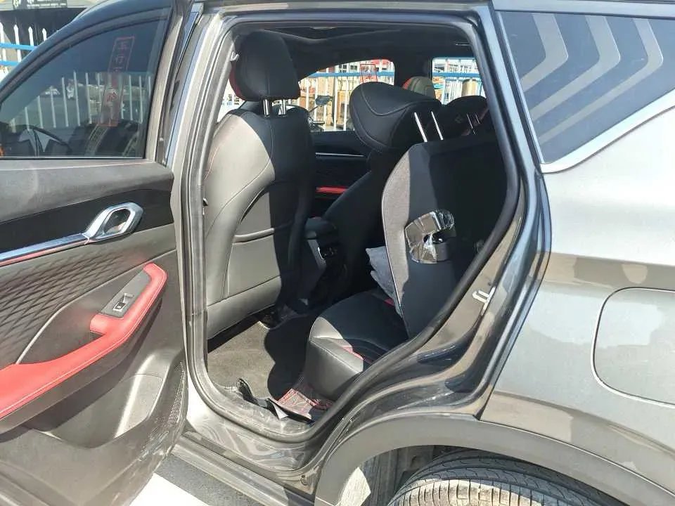 2023 Geely Coolray 1.5T 181HP L4 7DCT,autocango,china used car exporter,china ev exporter,chinese used car exporter,chinese used ev exporter