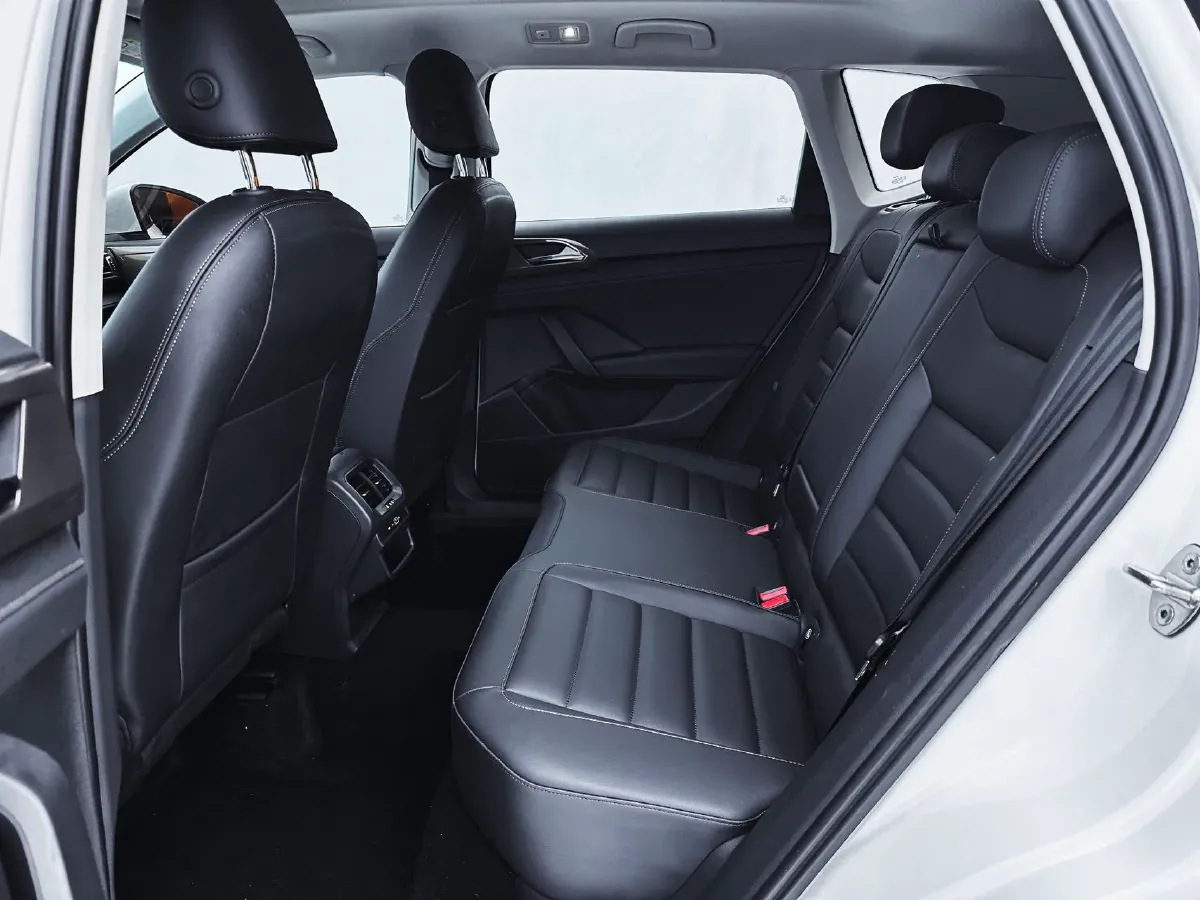 2021 Volkswagen Tharu 1.4T 150HP L4 7DCT,autocango,china used car exporter,china ev exporter,chinese used car exporter,chinese used ev exporter