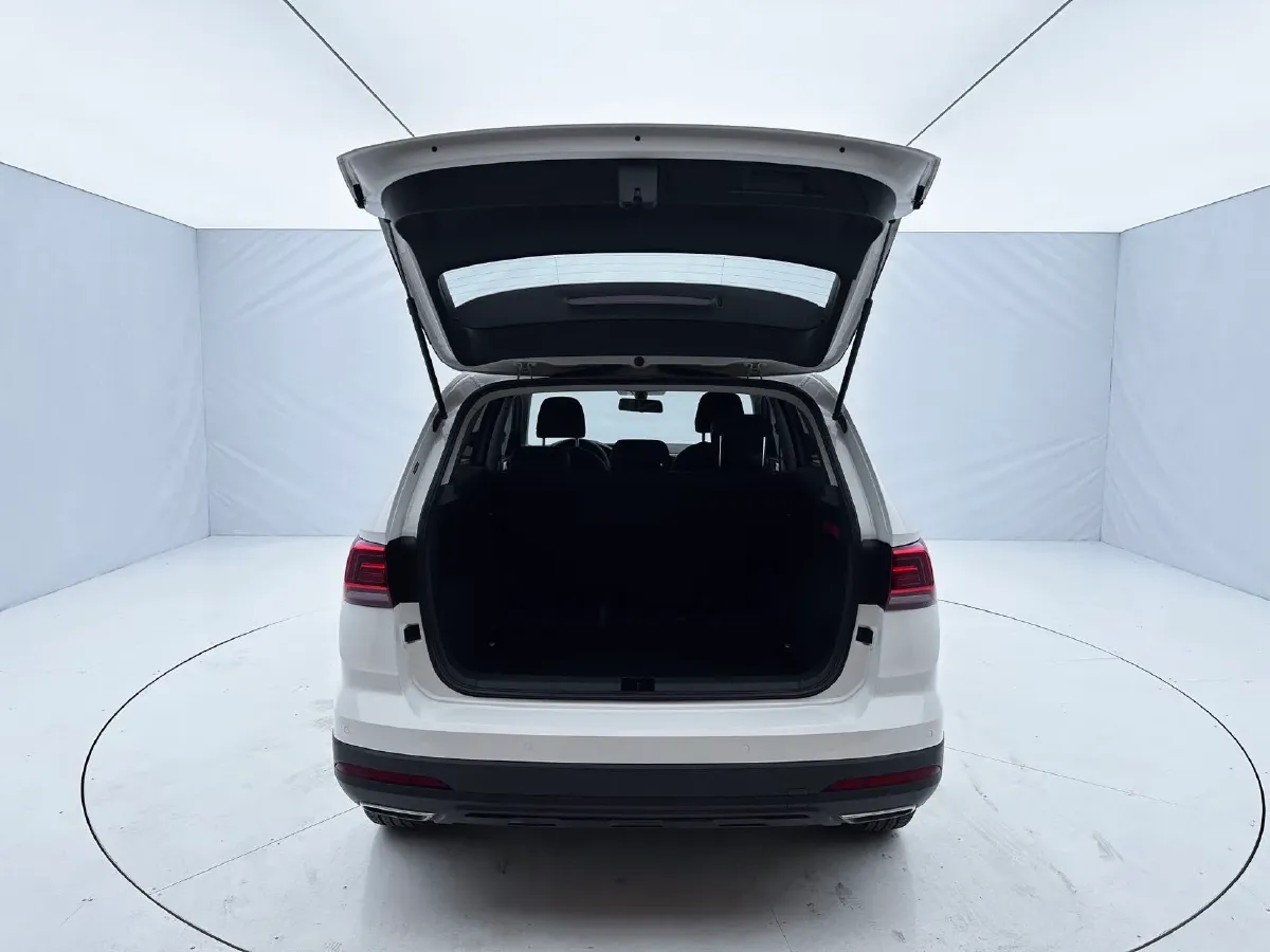 2021 Volkswagen Tharu 1.4T 150HP L4 7DCT,autocango,china used car exporter,china ev exporter,chinese used car exporter,chinese used ev exporter