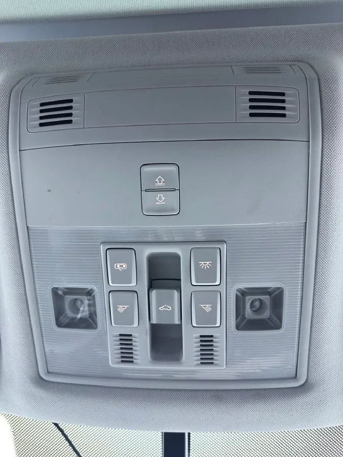 2021 Volkswagen Tharu 1.4T 150HP L4 7DCT,autocango,china used car exporter,china ev exporter,chinese used car exporter,chinese used ev exporter