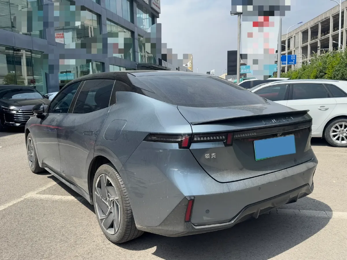 2024 LYNK&CO 07 EM-P 1.5T 163HP L4 3DHT PHEV 18.99KWH,autocango,china used car exporter,china ev exporter,chinese used car exporter,chinese used ev exporter