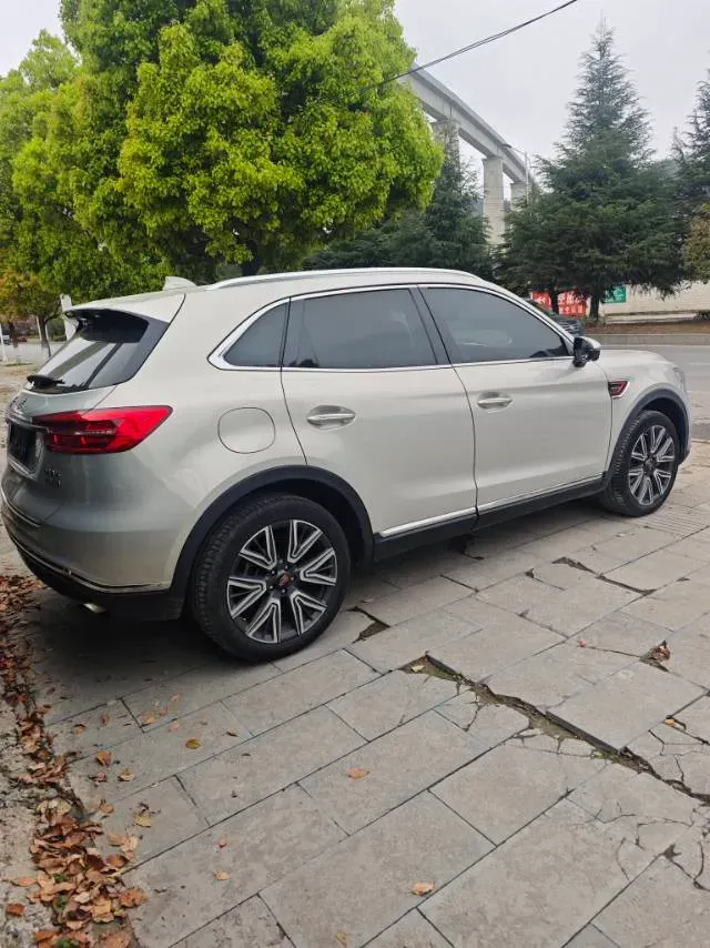 2022 HongQi HS5 2.0T 224HP L4 6AT,autocango,china used car exporter,china ev exporter,chinese used car exporter,chinese used ev exporter