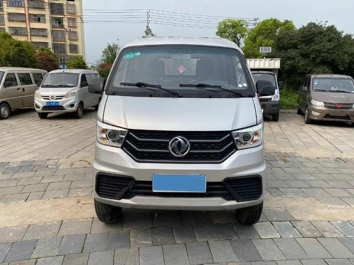 2023 Isuzu YiFang 6MT,autocango,china used car exporter,china ev exporter,chinese used car exporter,chinese used ev exporter