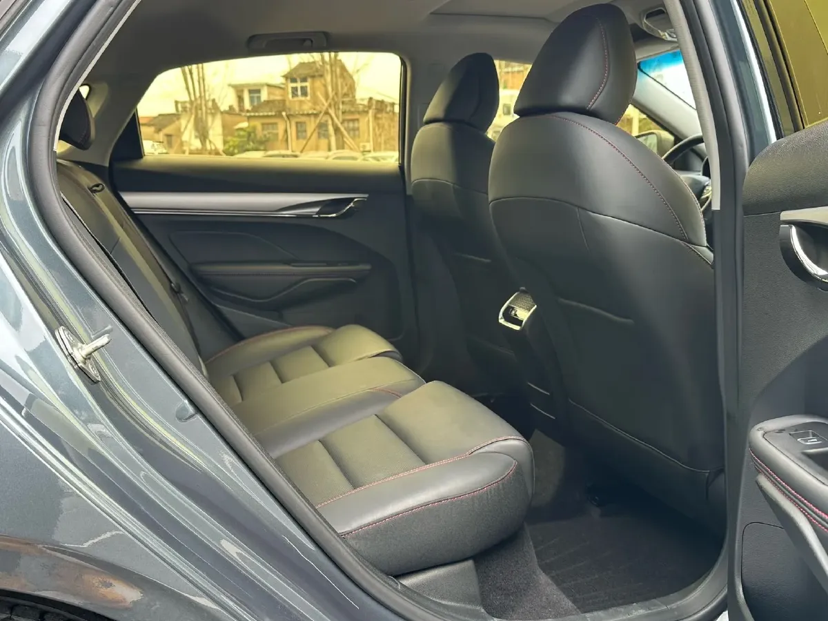 2019 Geely Binray 1.0T 136HP L3 6DCT,autocango,china used car exporter,china ev exporter,chinese used car exporter,chinese used ev exporter