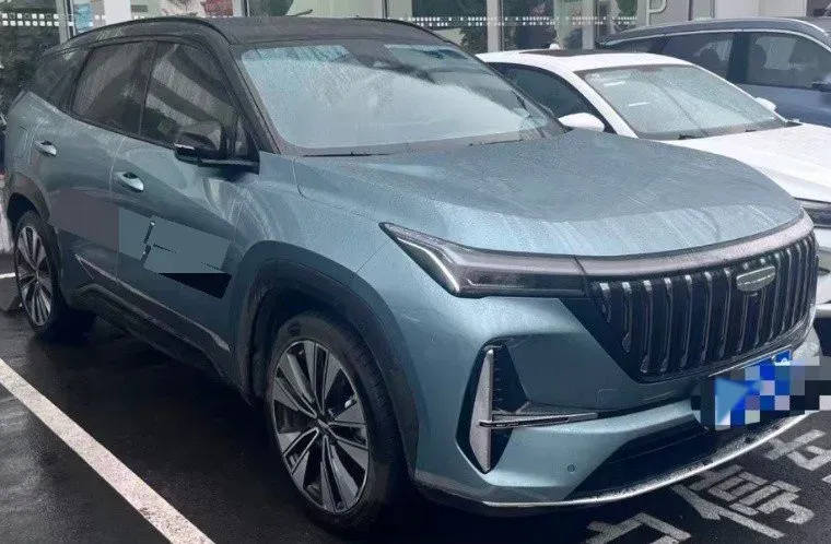 2025 Geely StarRay 1.5T 181HP L4 7DCT,autocango,china used car exporter,china ev exporter,chinese used car exporter,chinese used ev exporter