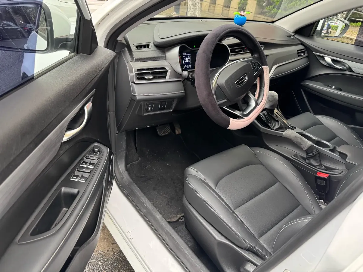 2021 Geely Emgrand 1.5L 109HP L4 CVT,autocango,china used car exporter,china ev exporter,chinese used car exporter,chinese used ev exporter