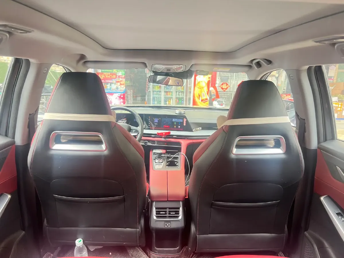 2023 ChangAn CS75 Plus 1.5T 188HP L4 8AT,autocango,china used car exporter,china ev exporter,chinese used car exporter,chinese used ev exporter