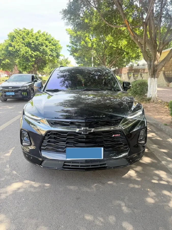 2021 Buick GL8 2.0T 237HP L4 9AT,autocango,china used car exporter,china ev exporter,chinese used car exporter,chinese used ev exporter