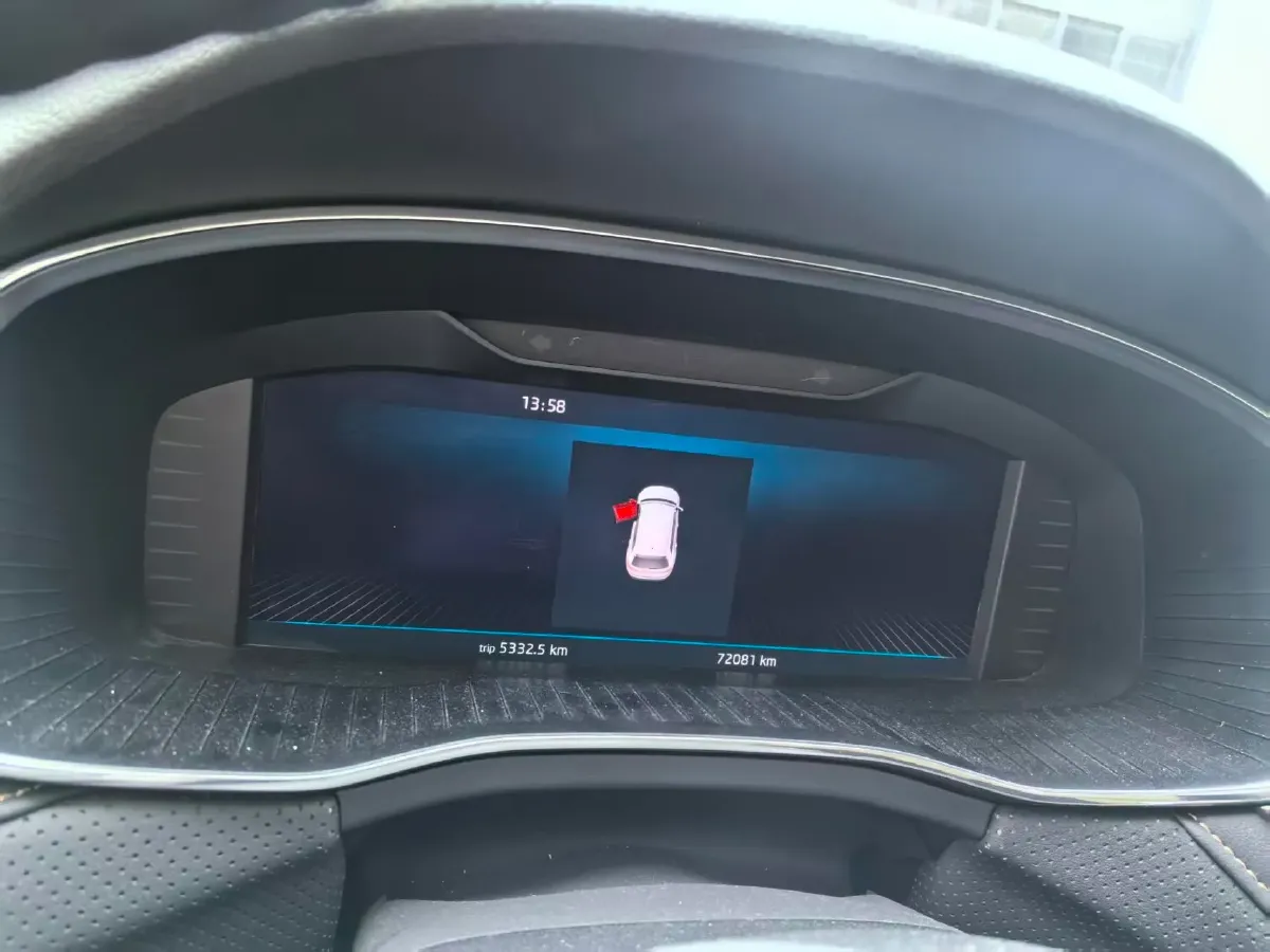 2022 Skoda Kodiak 2.0T 186HP L4 7DCT,autocango,china used car exporter,china ev exporter,chinese used car exporter,chinese used ev exporter