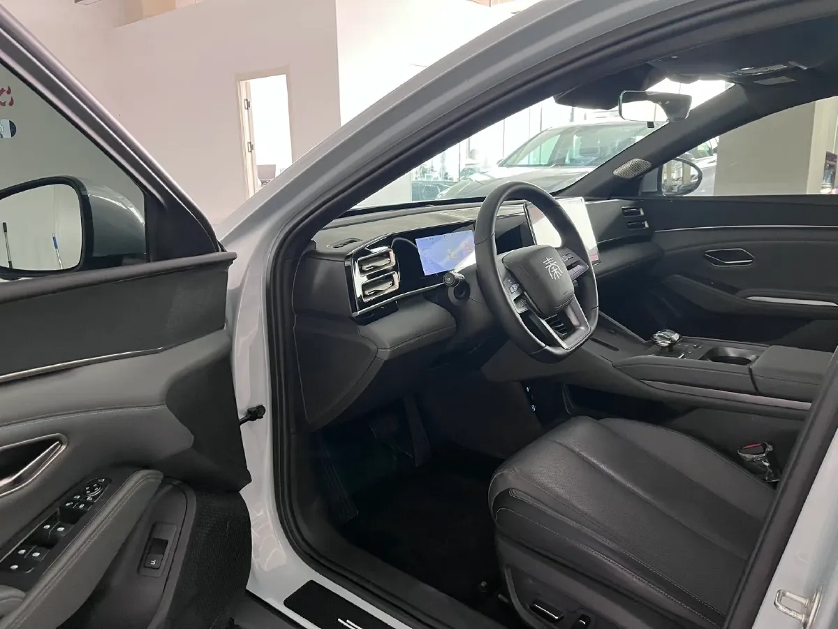 2025 BYD QinL 1.5L 101HP L4 E-CVT PHEV 10.08KWH,autocango,china used car exporter,china ev exporter,chinese used car exporter,chinese used ev exporter