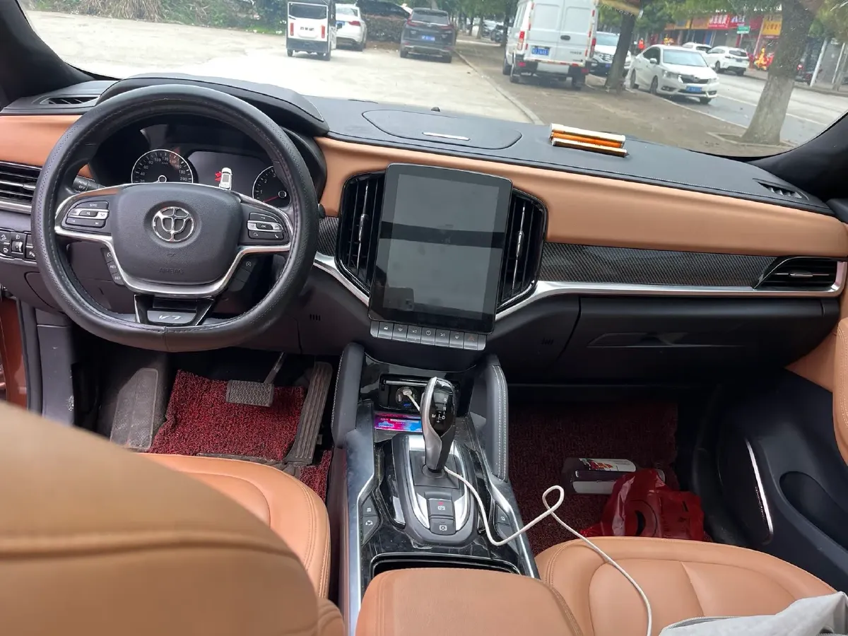 2018 Brilliance Auto V7 1.6T 204HP L4 7DCT,autocango,china used car exporter,china ev exporter,chinese used car exporter,chinese used ev exporter