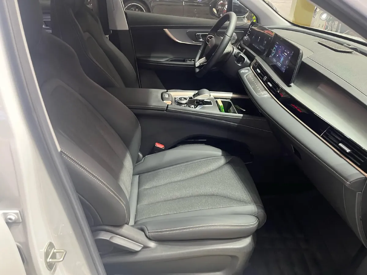 2025 Chery Tiggo 5x 1.5L 120HP L4 CVT,autocango,china used car exporter,china ev exporter,chinese used car exporter,chinese used ev exporter