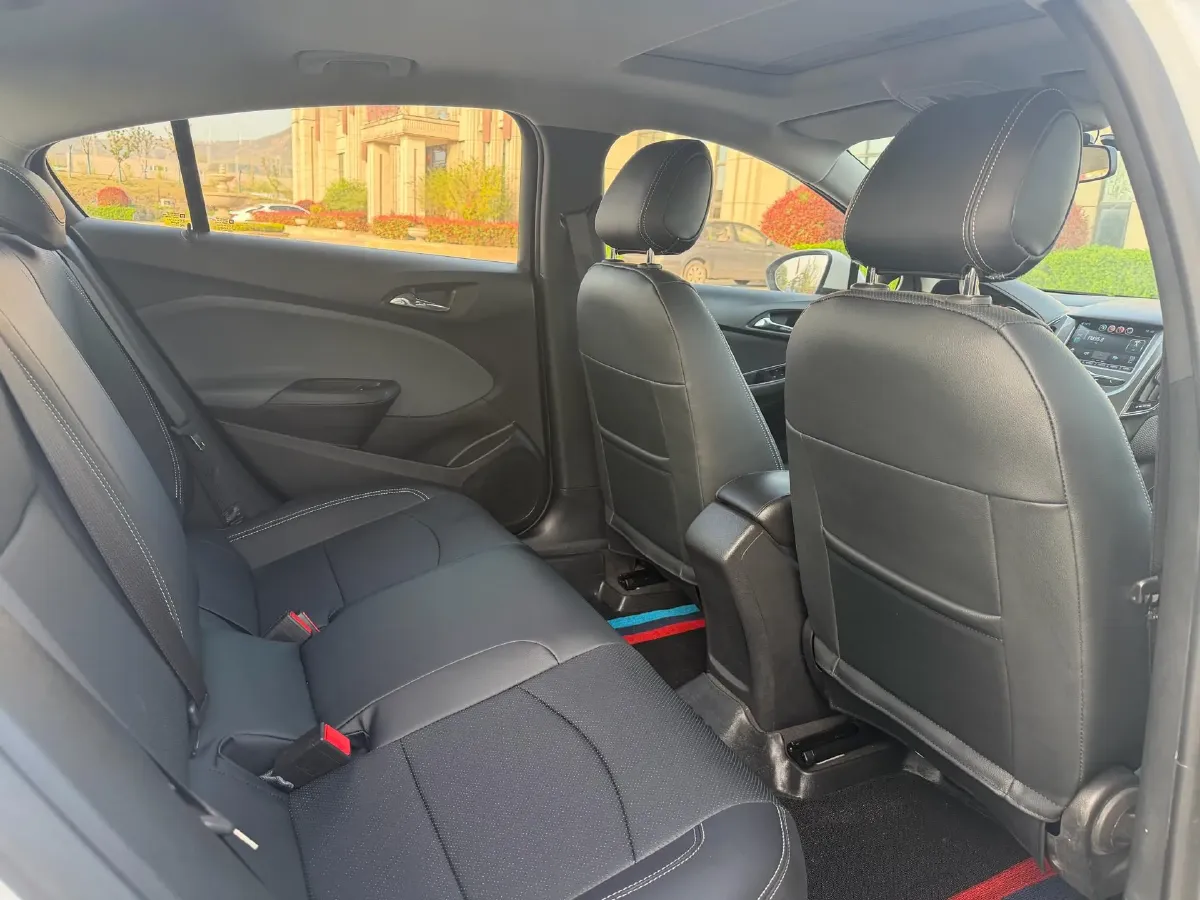 2018 Chevrolet Cruze 1.5L 114HP L4 6AT,autocango,china used car exporter,china ev exporter,chinese used car exporter,chinese used ev exporter