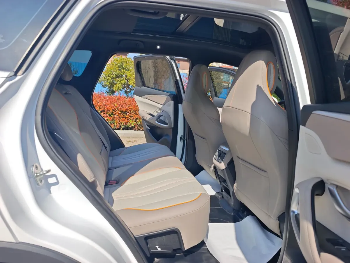 2023 BYD Song Pro 1.5L 110HP L4 E-CVT PHEV 18.3KWH,autocango,china used car exporter,china ev exporter,chinese used car exporter,chinese used ev exporter