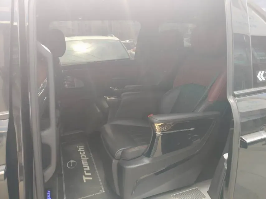 2023 GAC Trumpchi M8 2.0T 252HP L4 8AT,autocango,china used car exporter,china ev exporter,chinese used car exporter,chinese used ev exporter