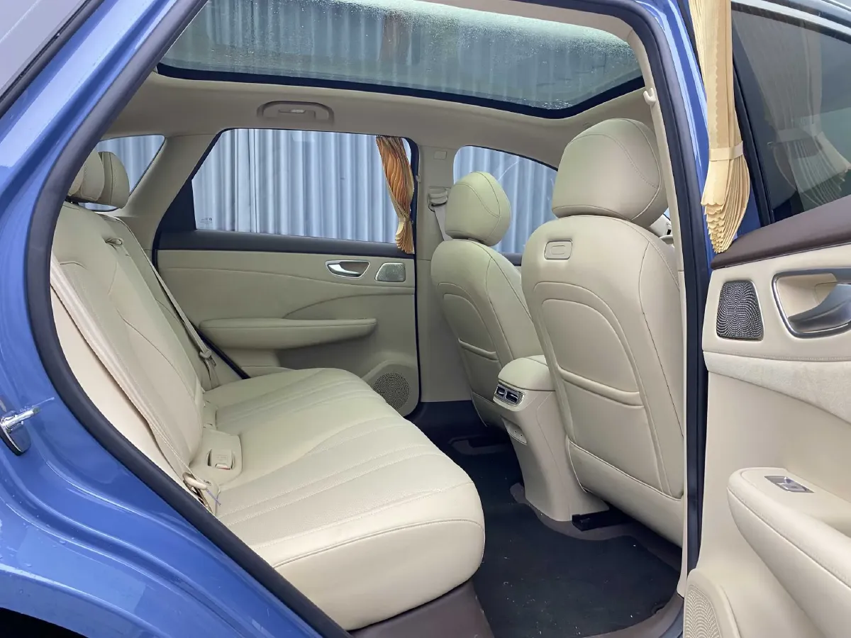 2025 HIMA Shangjie H5 BEV,autocango,china used car exporter,china ev exporter,chinese used car exporter,chinese used ev exporter