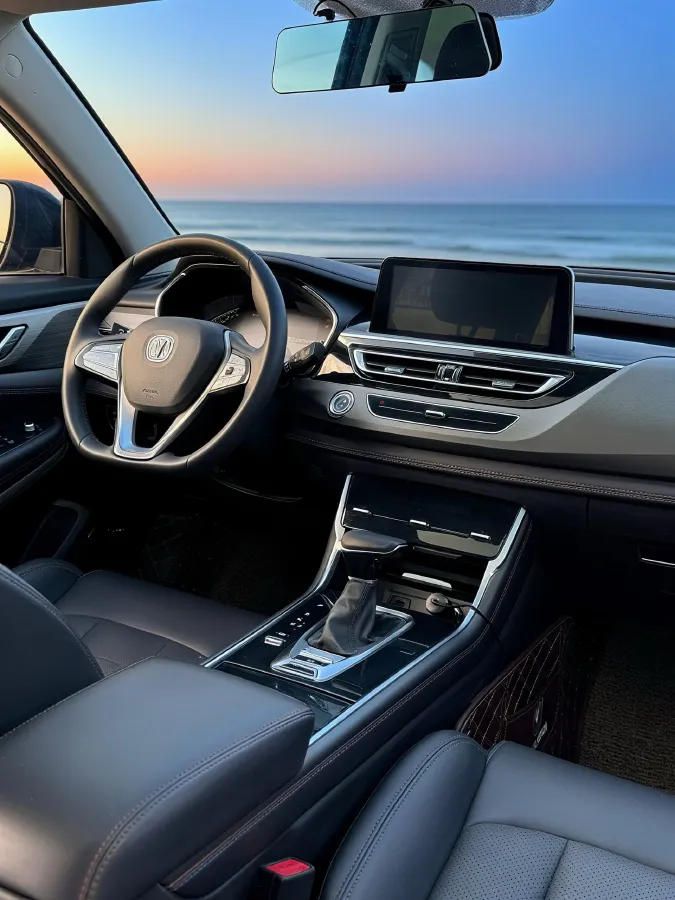 2021 ChangAn CS75 1.5T 178HP L4 7DCT,autocango,china used car exporter,china ev exporter,chinese used car exporter,chinese used ev exporter