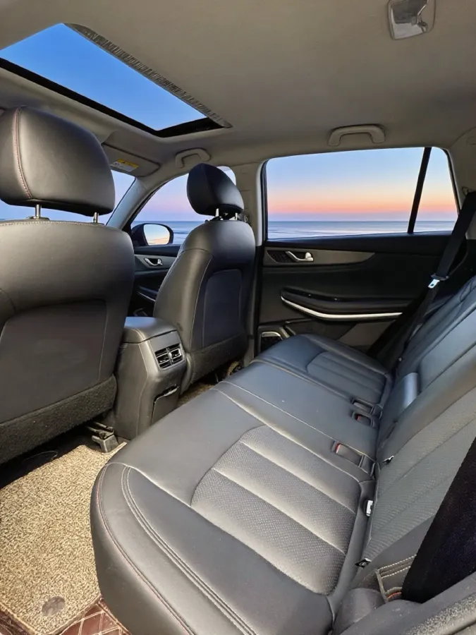 2021 ChangAn CS75 1.5T 178HP L4 7DCT,autocango,china used car exporter,china ev exporter,chinese used car exporter,chinese used ev exporter