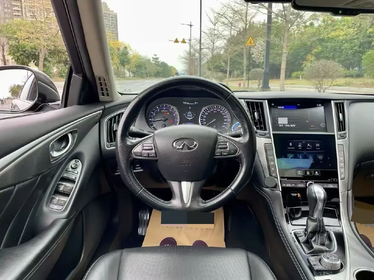 2016 Infiniti Q50L 2.0T 211HP L4 7AT,autocango,china used car exporter,china ev exporter,chinese used car exporter,chinese used ev exporter