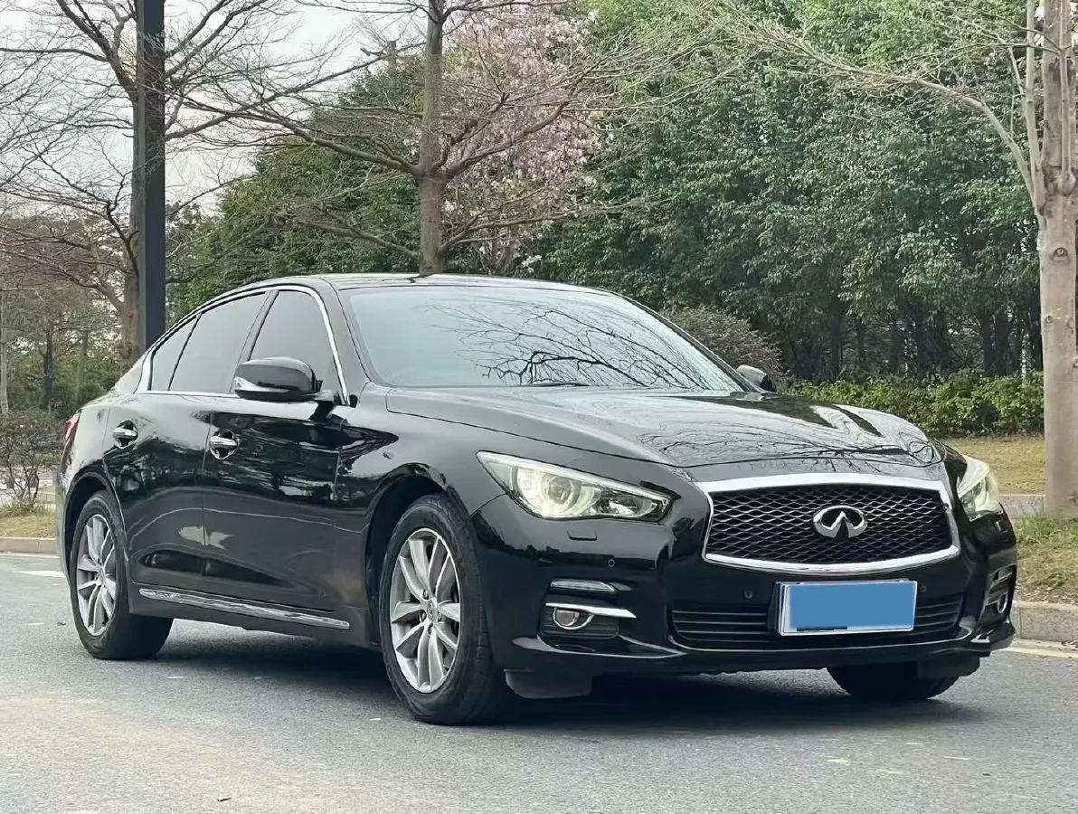 2016 Infiniti Q50L 2.0T 211HP L4 7AT,autocango,china used car exporter,china ev exporter,chinese used car exporter,chinese used ev exporter