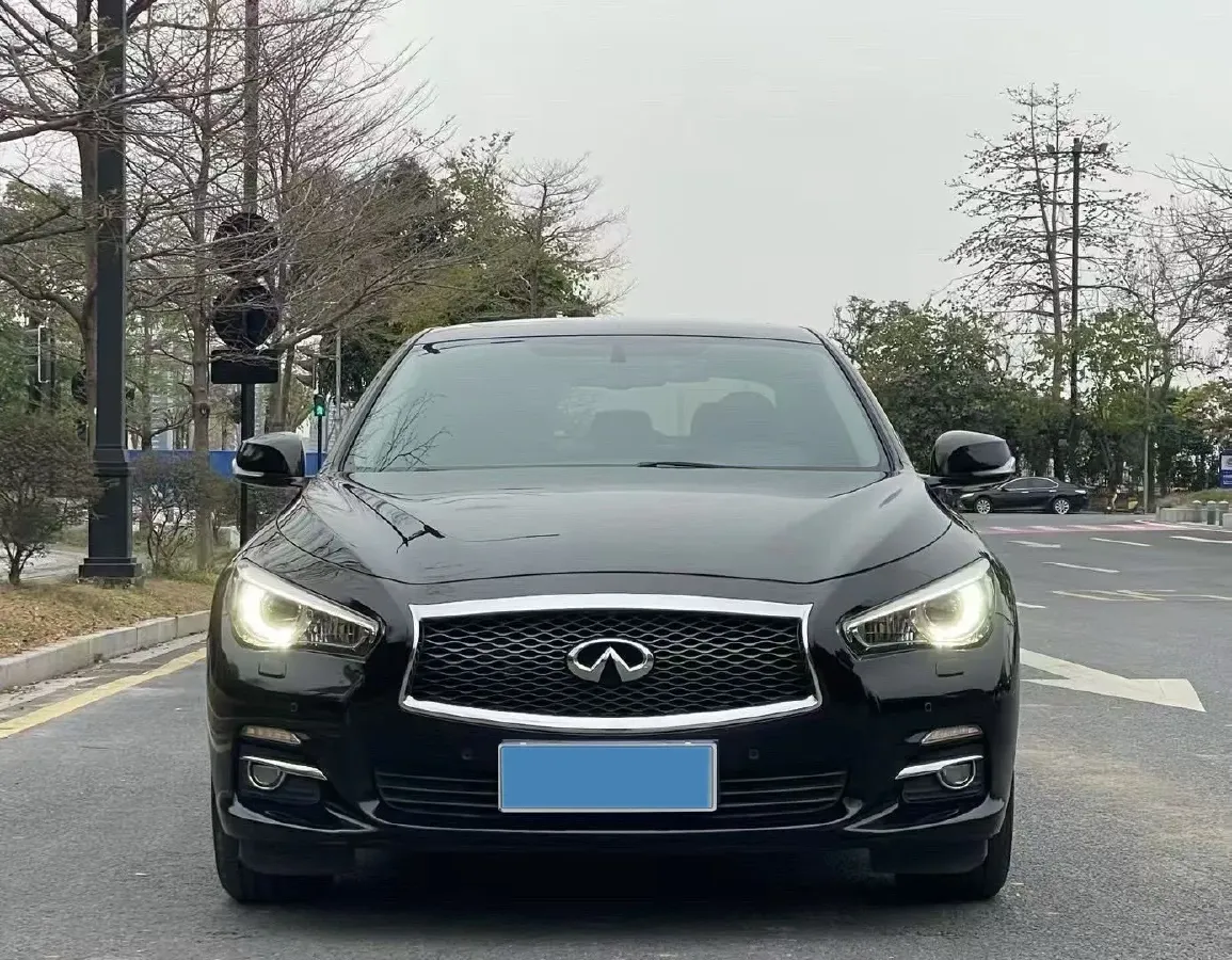 2016 Infiniti Q50L 2.0T 211HP L4 7AT,autocango,china used car exporter,china ev exporter,chinese used car exporter,chinese used ev exporter