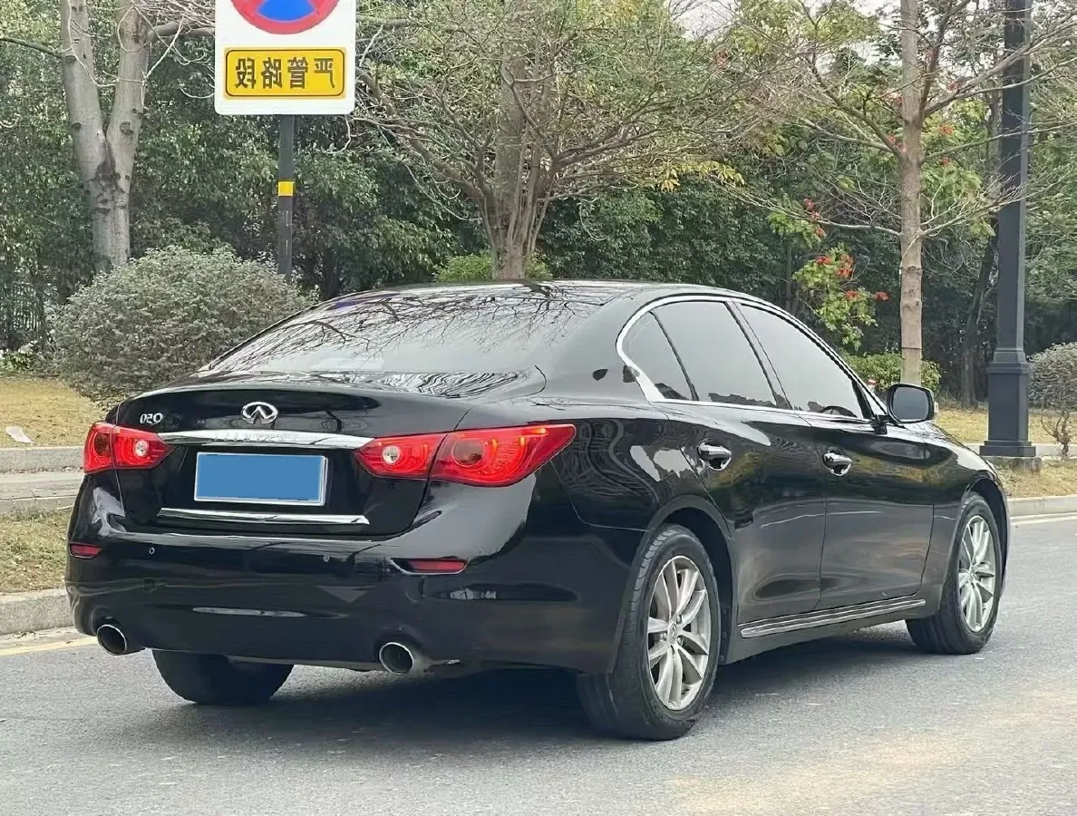 2016 Infiniti Q50L 2.0T 211HP L4 7AT,autocango,china used car exporter,china ev exporter,chinese used car exporter,chinese used ev exporter
