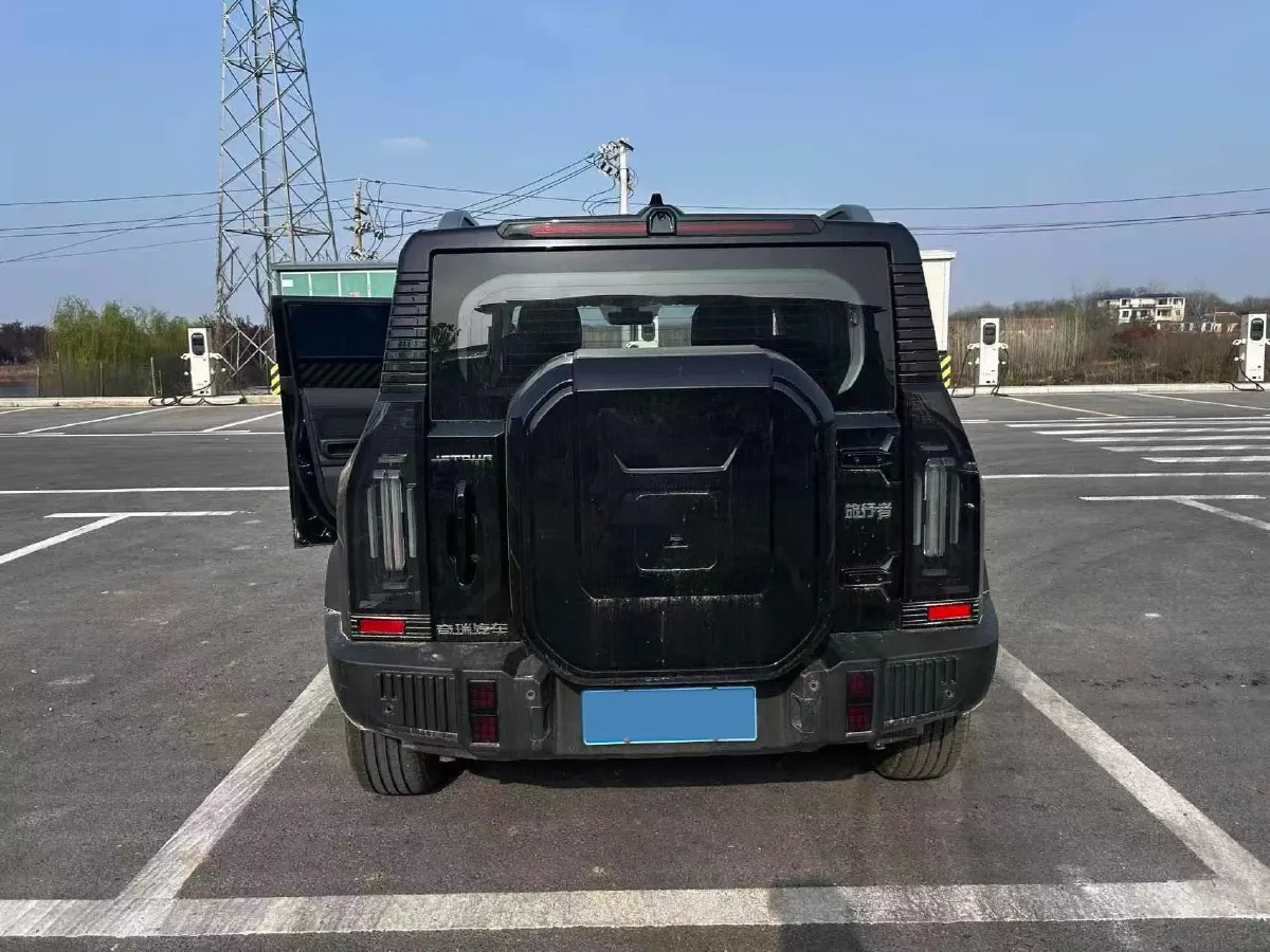 2025 Jetour Traveller 1.5T 184HP L4 7DCT,autocango,china used car exporter,china ev exporter,chinese used car exporter,chinese used ev exporter