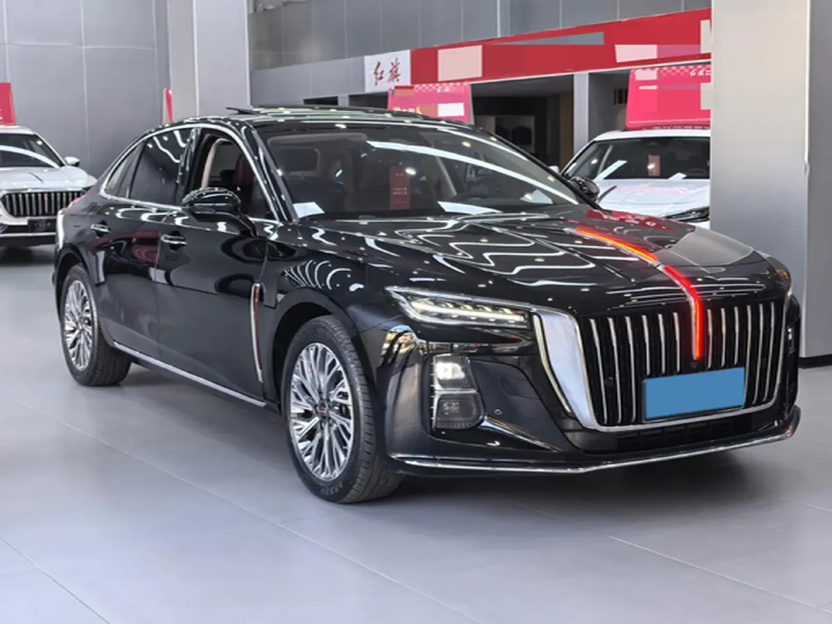2023 HongQi H5 2.0T 224HP L4 8AT,autocango,china used car exporter,china ev exporter,chinese used car exporter,chinese used ev exporter