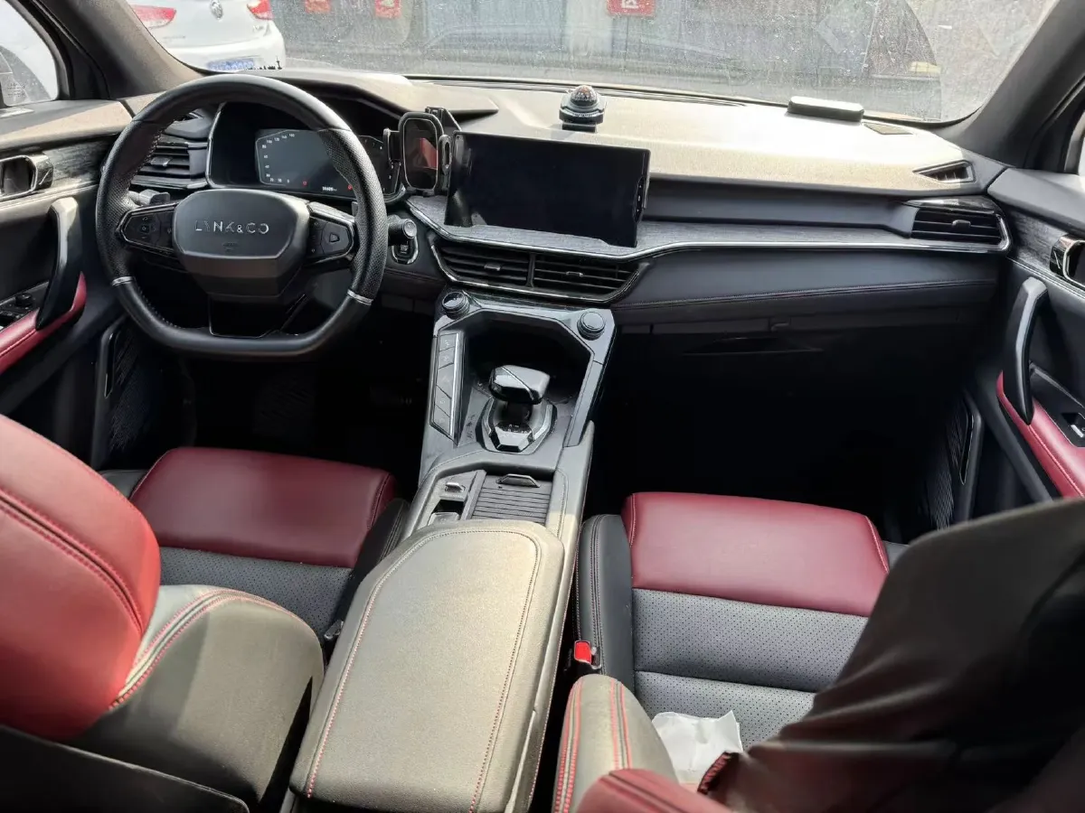 2020 LYNK&CO 06 1.5T 177HP L3 7DCT,autocango,china used car exporter,china ev exporter,chinese used car exporter,chinese used ev exporter