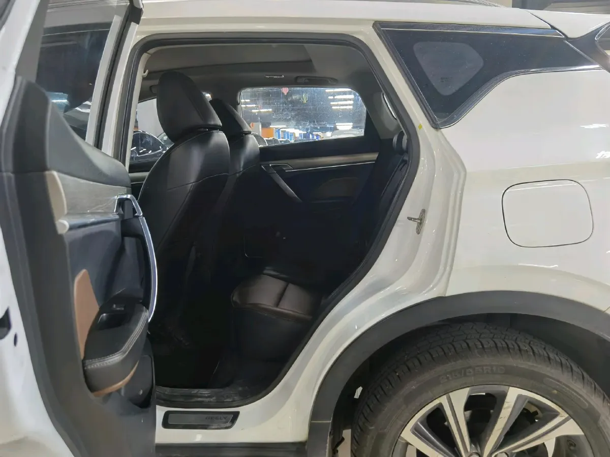 2019 Geely Coolray 1.5T 177HP L3 7DCT,autocango,china used car exporter,china ev exporter,chinese used car exporter,chinese used ev exporter