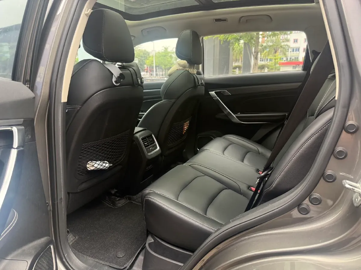 2020 Geely Azkarra 1.8T 184HP L4 7DCT,autocango,china used car exporter,china ev exporter,chinese used car exporter,chinese used ev exporter