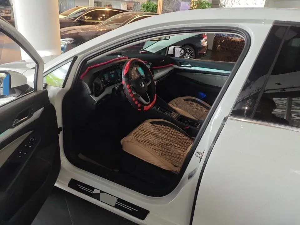 2023 Volkswagen Golf 1.4T 150HP L4 7DCT,autocango,china used car exporter,china ev exporter,chinese used car exporter,chinese used ev exporter