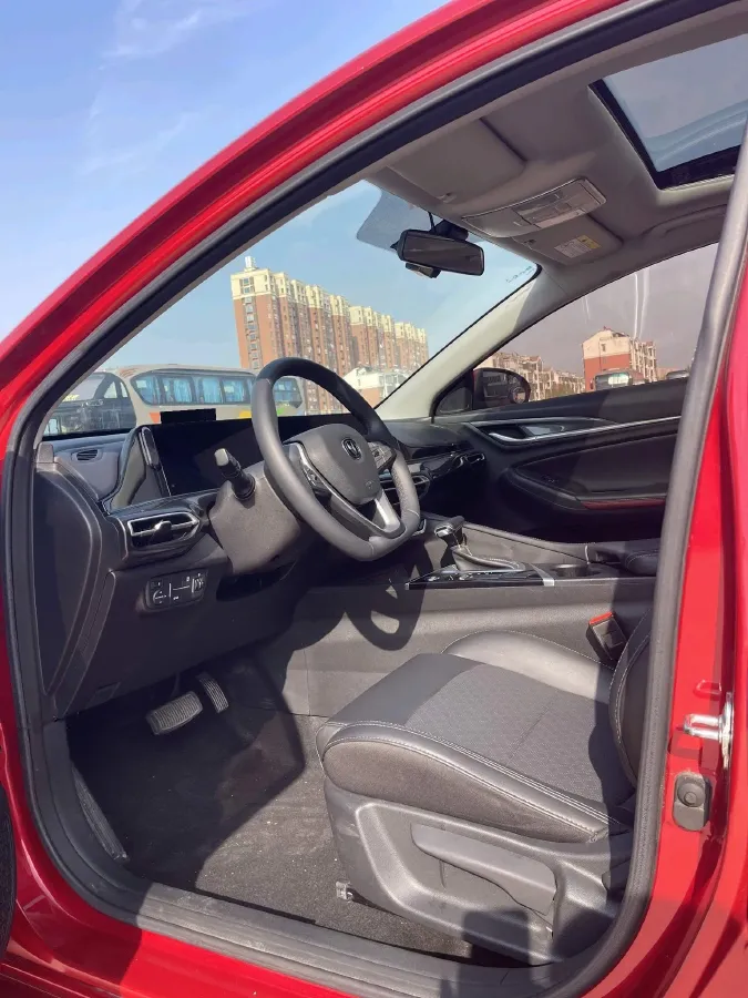 2020 ChangAn Eado 1.6L 128HP L4 6AT,autocango,china used car exporter,china ev exporter,chinese used car exporter,chinese used ev exporter