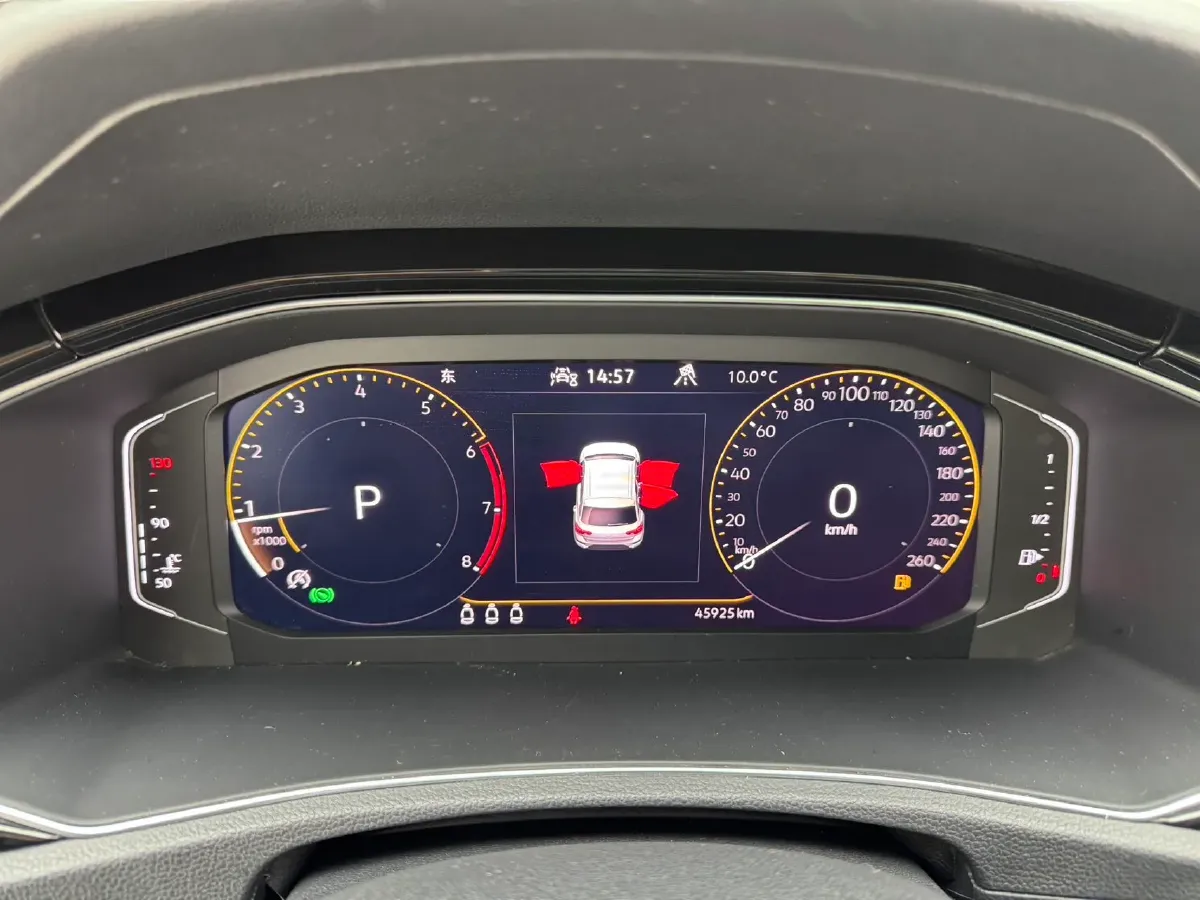 2021 Volkswagen T-Roc 1.4T 150HP L4 7DCT,autocango,china used car exporter,china ev exporter,chinese used car exporter,chinese used ev exporter