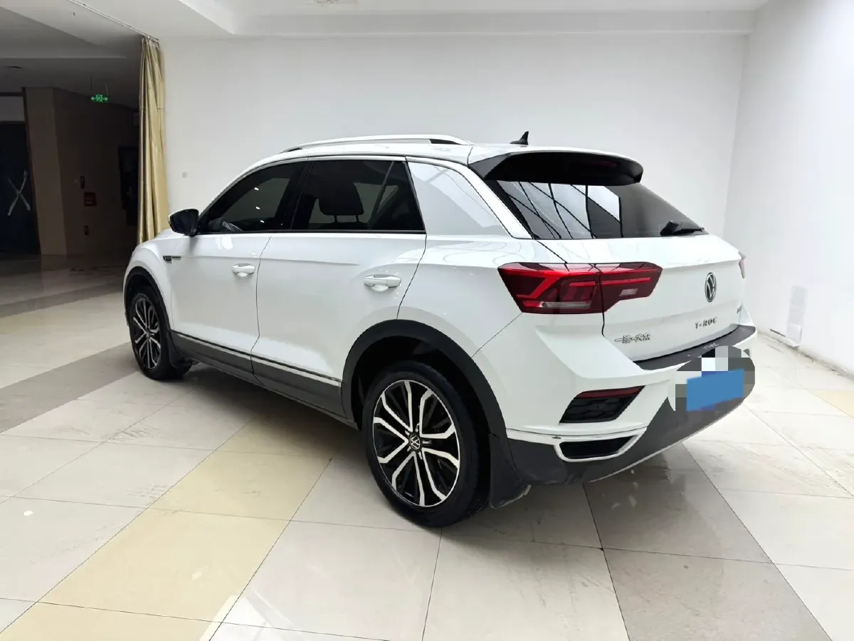 2021 Volkswagen T-Roc 1.4T 150HP L4 7DCT,autocango,china used car exporter,china ev exporter,chinese used car exporter,chinese used ev exporter