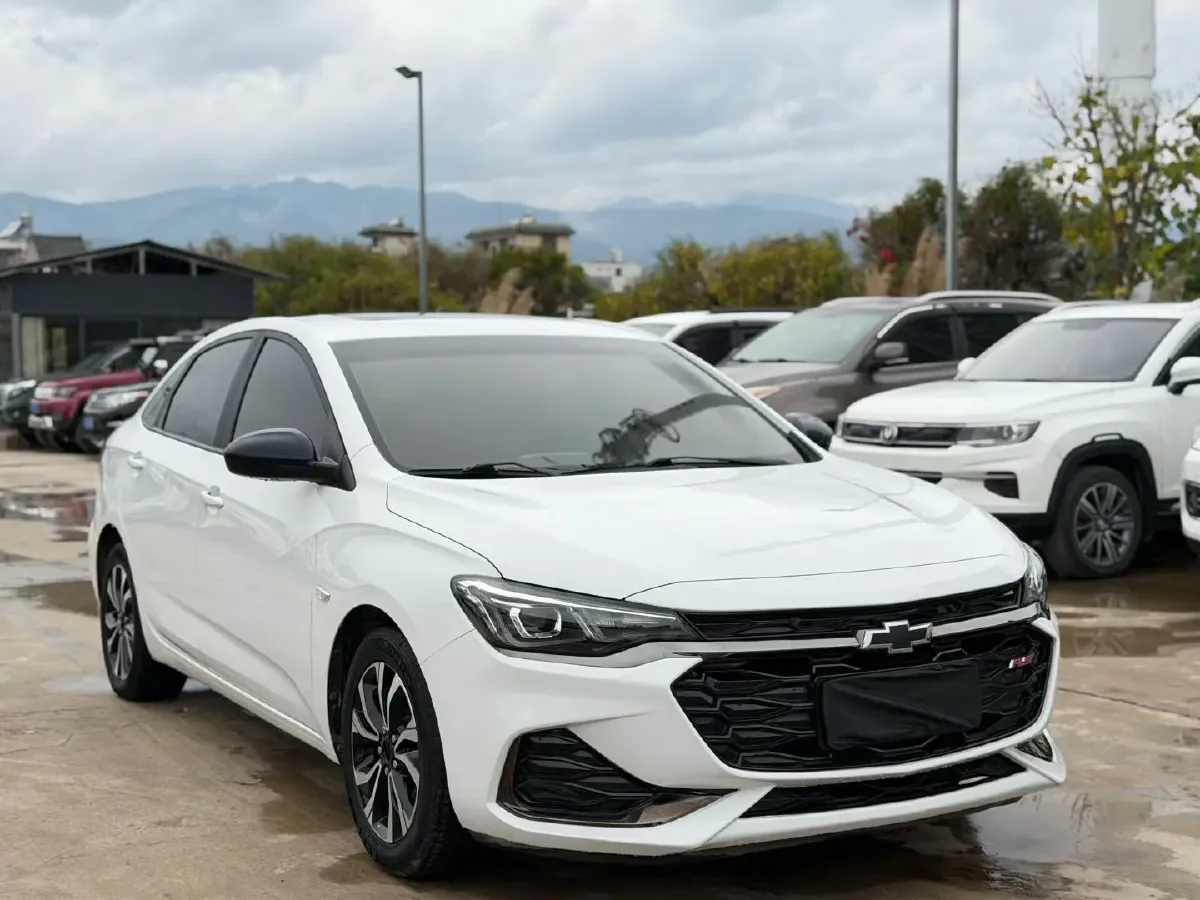 2019 Chevrolet Monza 1.3T 163HP L3 6AT,autocango,china used car exporter,china ev exporter,chinese used car exporter,chinese used ev exporter