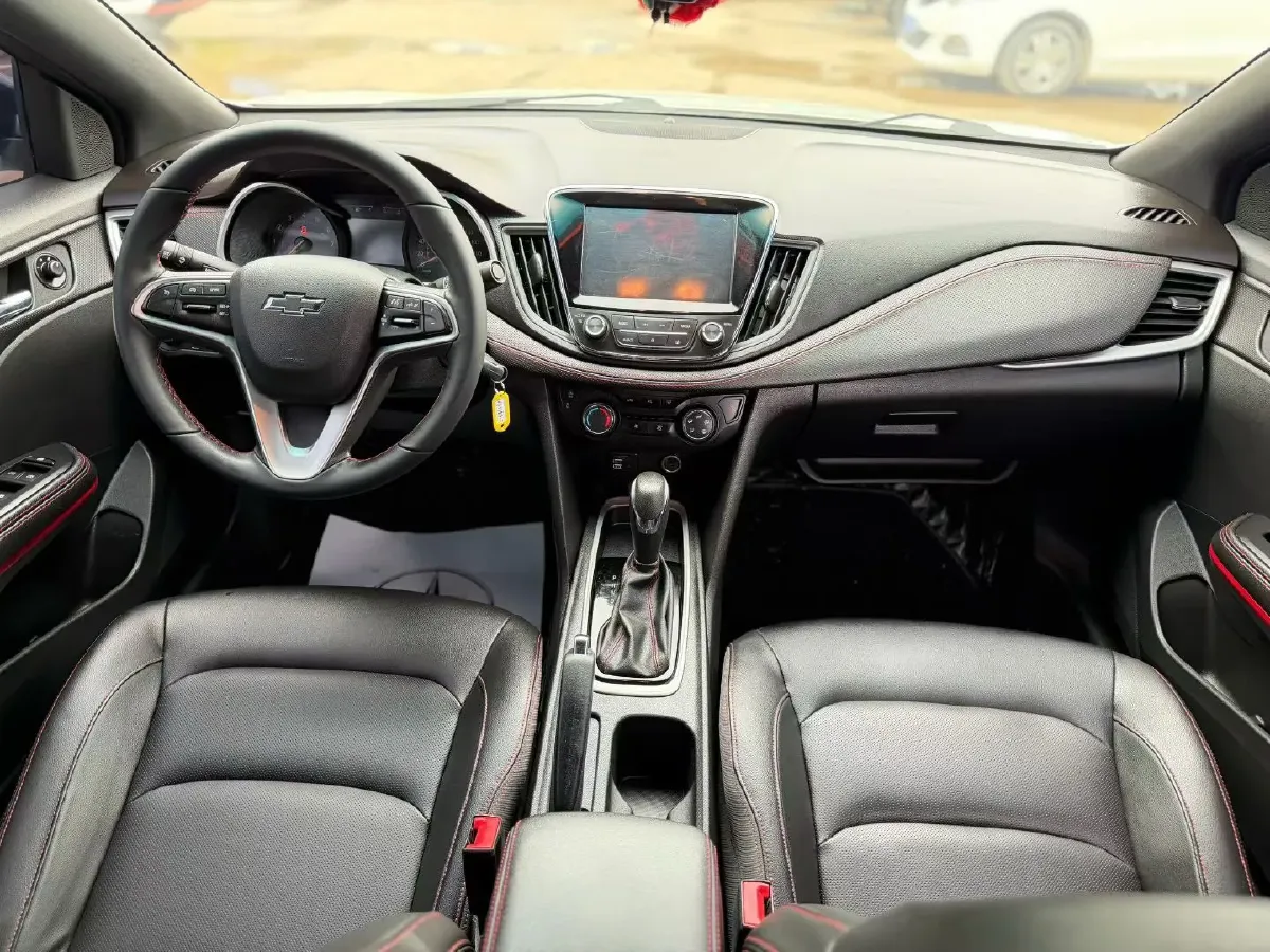 2019 Chevrolet Monza 1.3T 163HP L3 6AT,autocango,china used car exporter,china ev exporter,chinese used car exporter,chinese used ev exporter