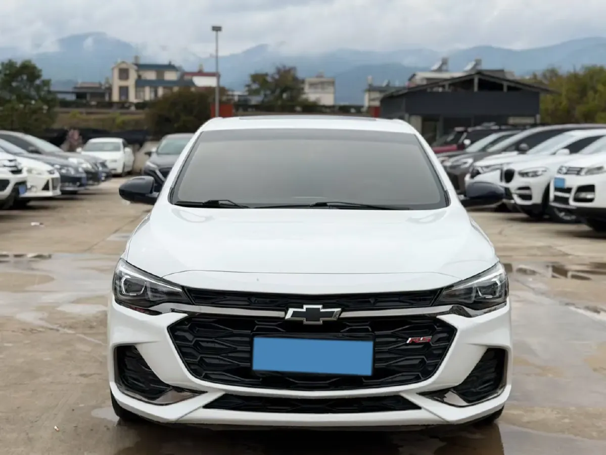 2019 Chevrolet Monza 1.3T 163HP L3 6AT,autocango,china used car exporter,china ev exporter,chinese used car exporter,chinese used ev exporter
