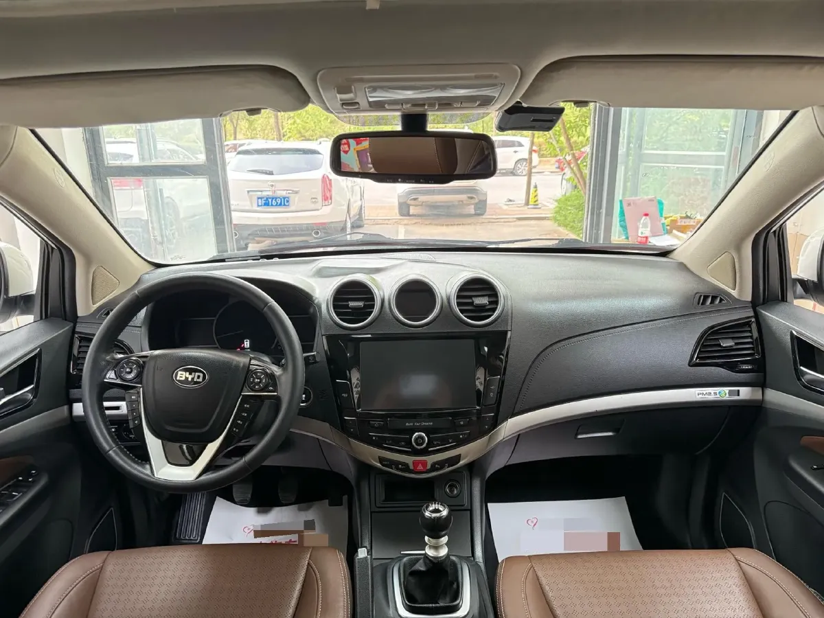 2016 BYD S7 1.5T 154HP L4 6MT,autocango,china used car exporter,china ev exporter,chinese used car exporter,chinese used ev exporter